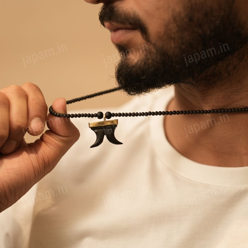 Dual Tiger Nail Teeth Karungali Necklace - Natural Ebony Wood - Image 5